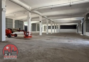 Manufactura
Logística y Distribución
Almacenaje
Altura Libre 7–10 m
Techo de Concreto
Construcción Sólida
Parqueo para Tráilers
Acceso para Camiones
Seguridad 24/7
Contratos Flexibles
Contrato desde 1 Año
Complejo Industrial Moderno
Logística de Última Milla
Ubicación Estratégica en el Caribe
Industrial Warehouses
Logistics Park
Prime Location
Las Américas Highway
Santo Domingo Este
Near Caucedo Port
Near Las Américas International Airport (AILA)
Warehouse for Lease
Industrial Space for Lease
Build-to-Suit
Manufacturing Facility
Logistics & Distribution
Storage & Warehousing
High Clear Height (7–10 m)
Concrete Roof
Solid Construction
Trailer Parking
Truck Access
24/7 Security
Flexible Lease Terms
One-Year Lease Available
Modern Industrial Complex
Last-Mile Logistics
Strategic Location Caribbean